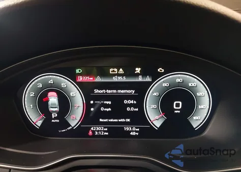 2021 Audi A4 Premium Plus 45 Tfsi S Line Quattro S Tronic z USA, uszkodzony, nr VIN WAUEAAF49MA038004